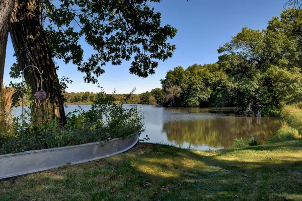 $849,900 | W5308 County Road, Rio, WI 53960