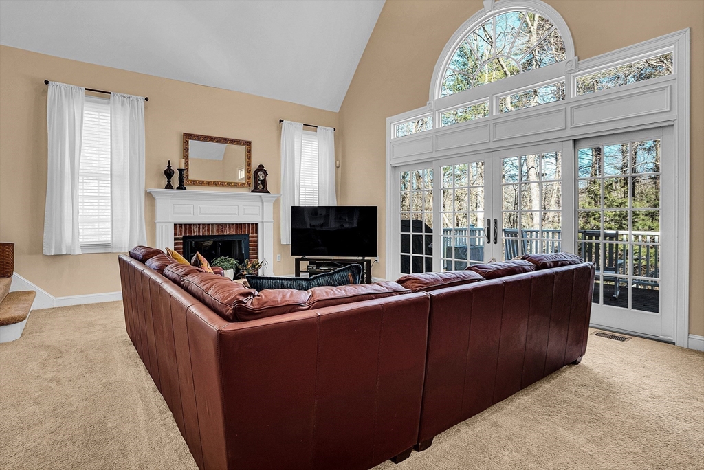 8 Riverbend Road Hopkinton, MA 01748 - Photo 20 of 42 Gallery Image 20