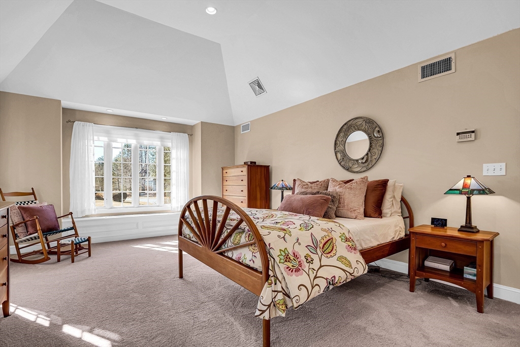 8 Riverbend Road Hopkinton, MA 01748 - Photo 26 of 42 Gallery Image 26