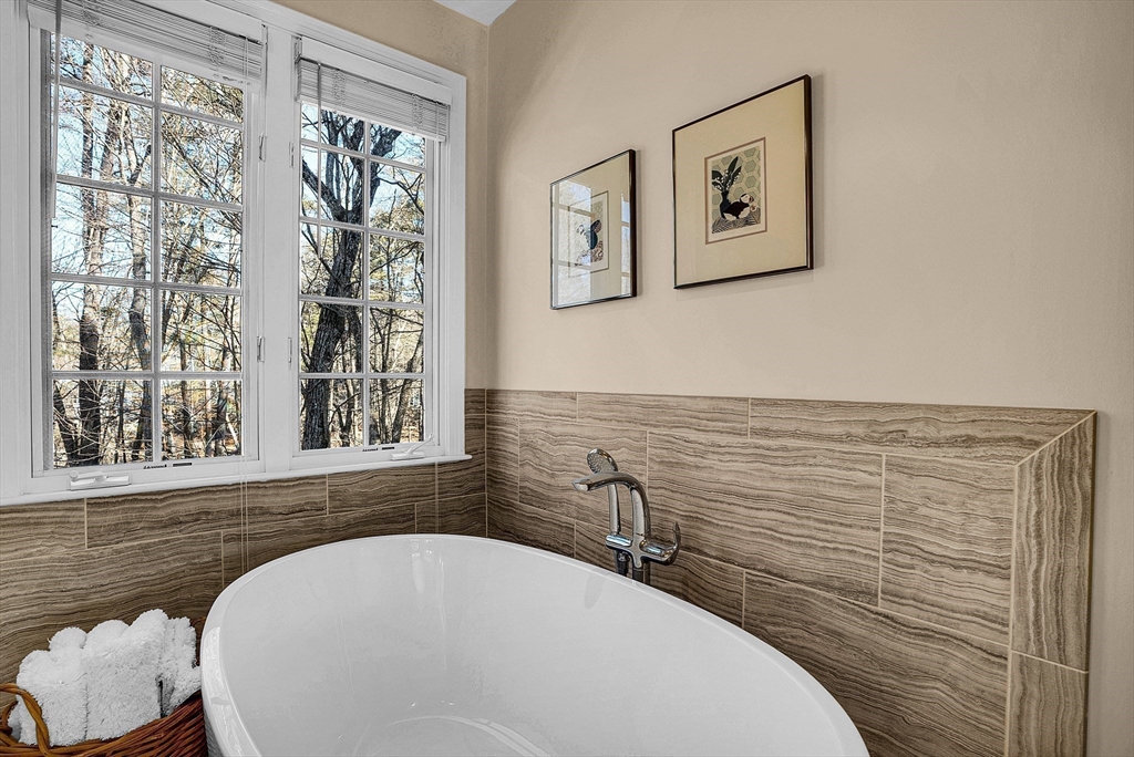 8 Riverbend Road Hopkinton, MA 01748 - Photo 28 of 42 Gallery Image 28