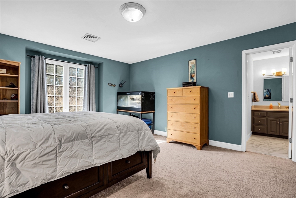 8 Riverbend Road Hopkinton, MA 01748 - Photo 32 of 42 Gallery Image 32