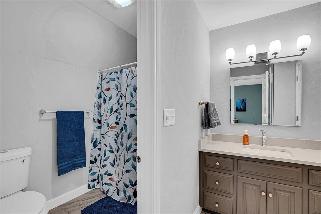 8 Riverbend Road Hopkinton, MA 01748 - Photo 33 of 42 Gallery Image 33