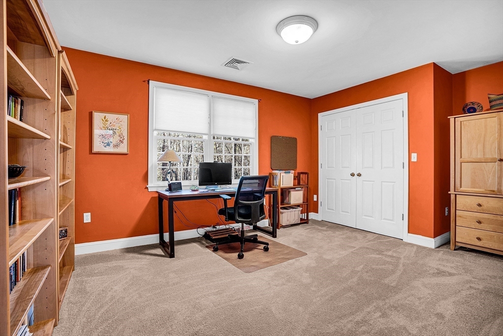 8 Riverbend Road Hopkinton, MA 01748 - Photo 37 of 42 Gallery Image 37