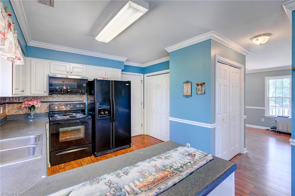6041 Old Plank Road High Point, NC 27265 - Photo 6 of 29 Gallery Image 6