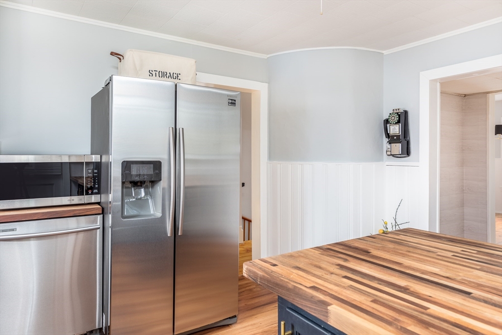 53 Sewall Street Marblehead, MA 01945 - Photo 14 of 26