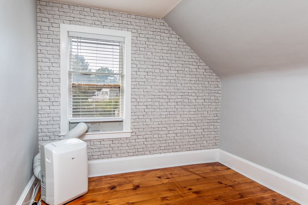 53 Sewall Street Marblehead, MA 01945 - Photo 20 of 26