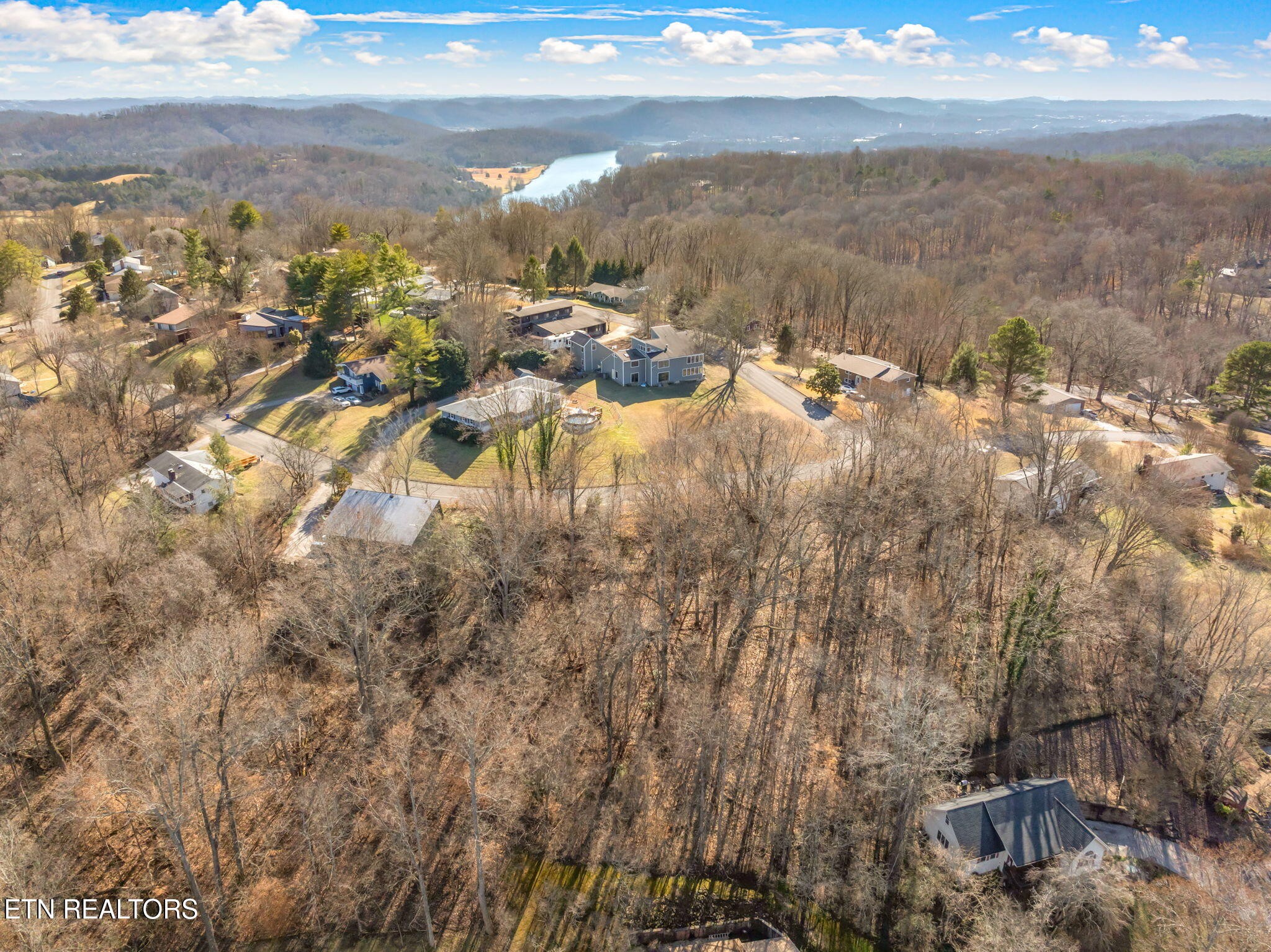 48 Orchard Knob Road Clinton, TN 37716 - Photo 10 of 29 a view of city and ocean