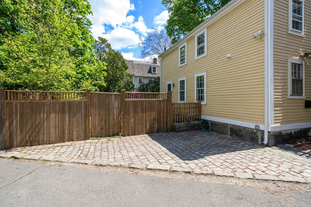 180 Federal Street Salem, MA 01970 - Photo 35 of 39