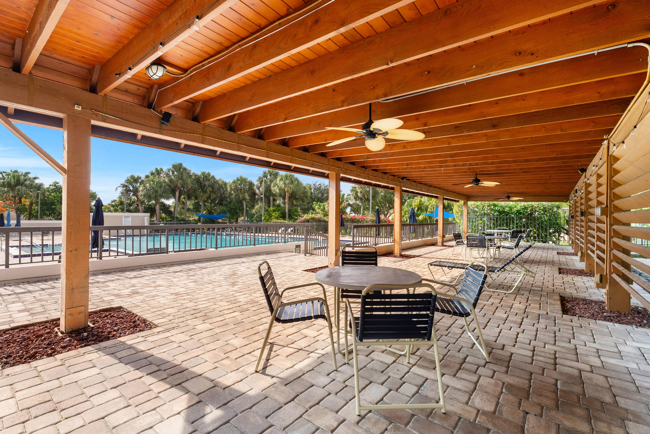 109 Harbourside Circle Jupiter, FL 33477 - Photo 30 of 39 35_dsc09526