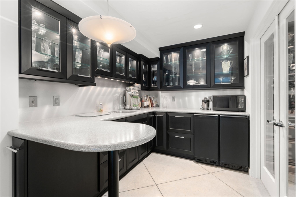 188 Glezen Lane Wayland, MA 01778 - Photo 31 of 39