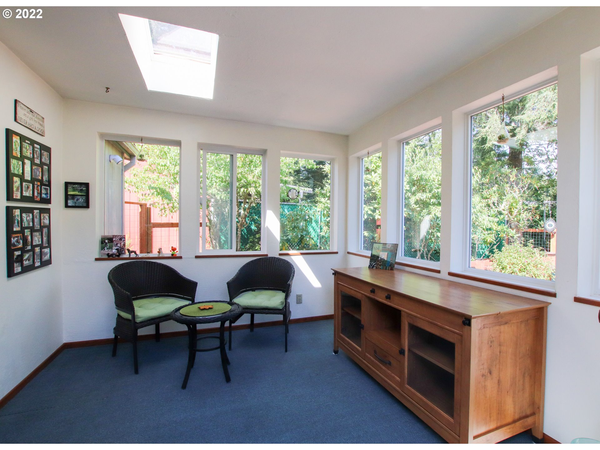 2187 12th Street Florence, OR 97439 - Photo 16 of 30 a living room with furniture and a large window