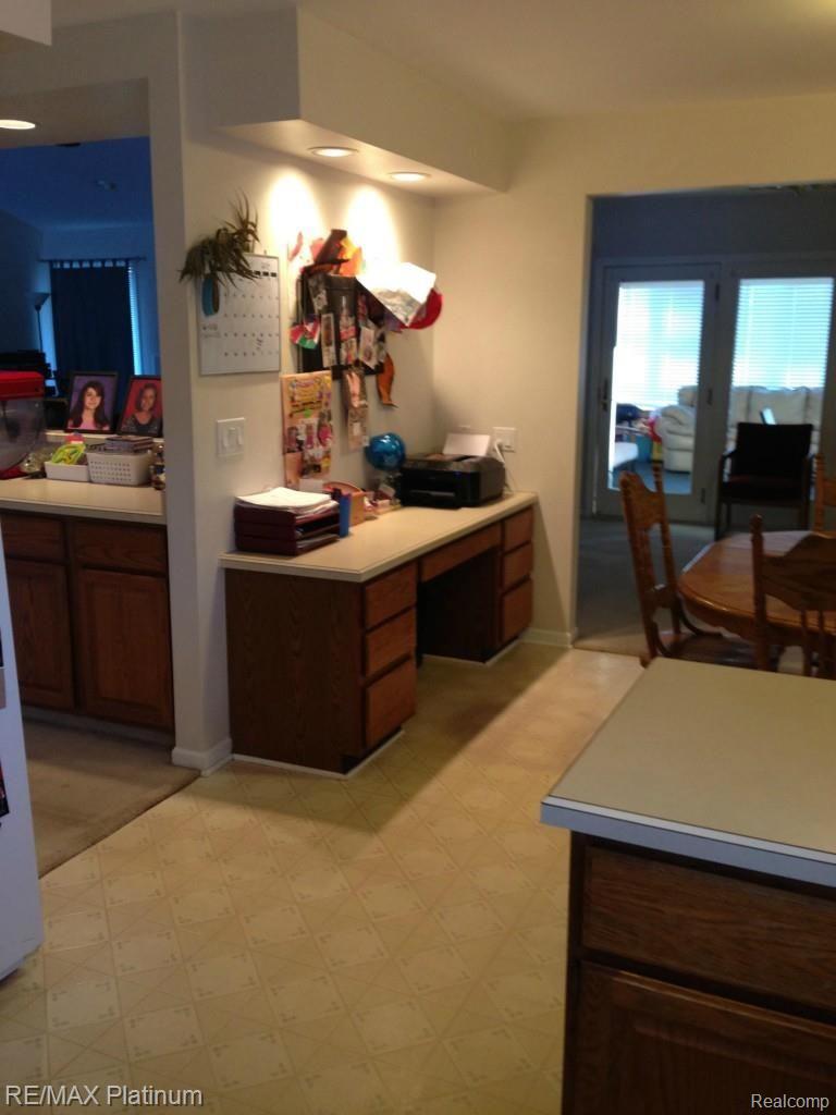 12870 Holtforth Road Fenton, MI 48430 - Photo 6 of 44 IMG_3206.jpg