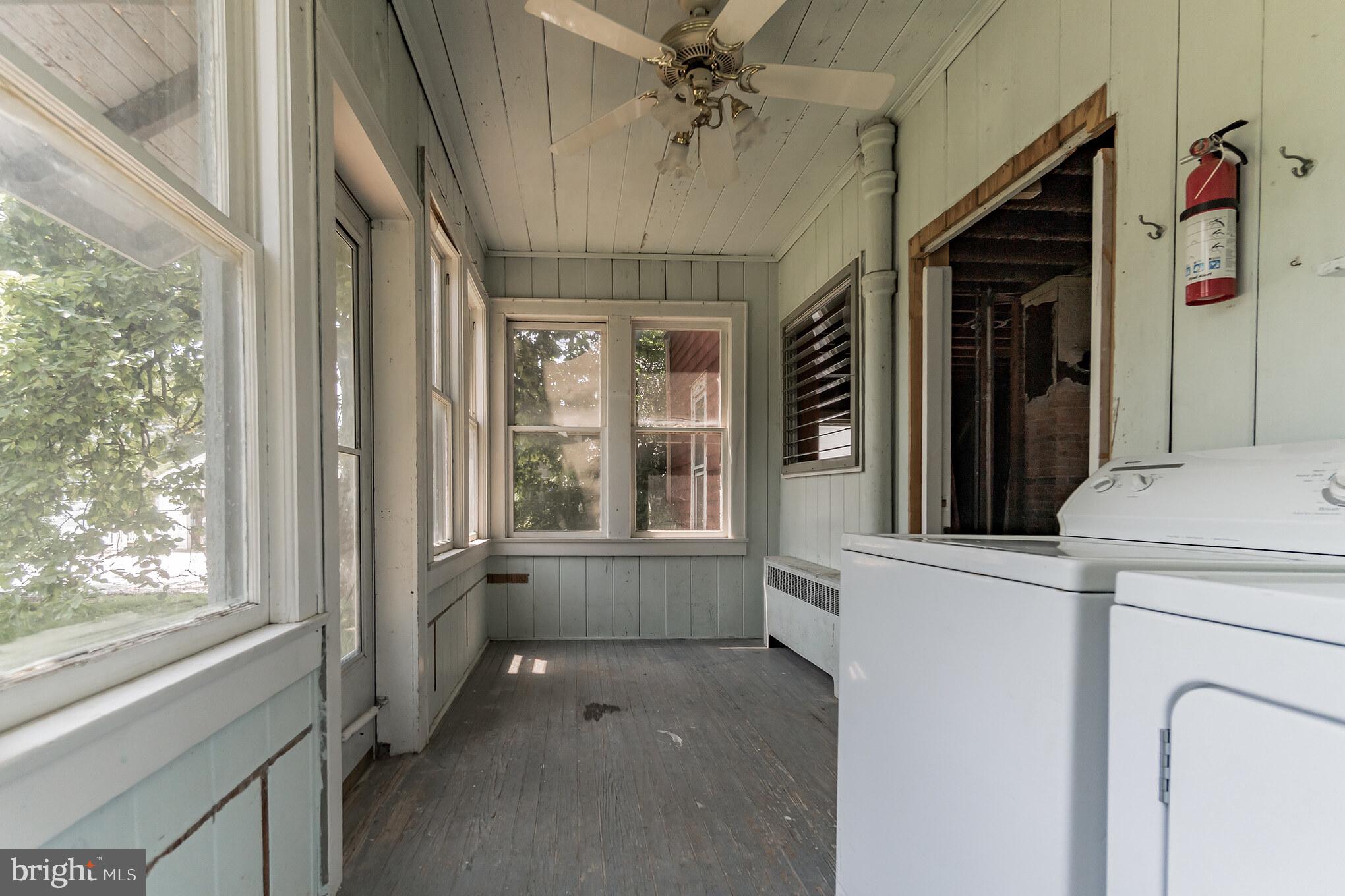 129 Maple Avenue Preston, MD 21655 - Photo 26 of 30 back porch