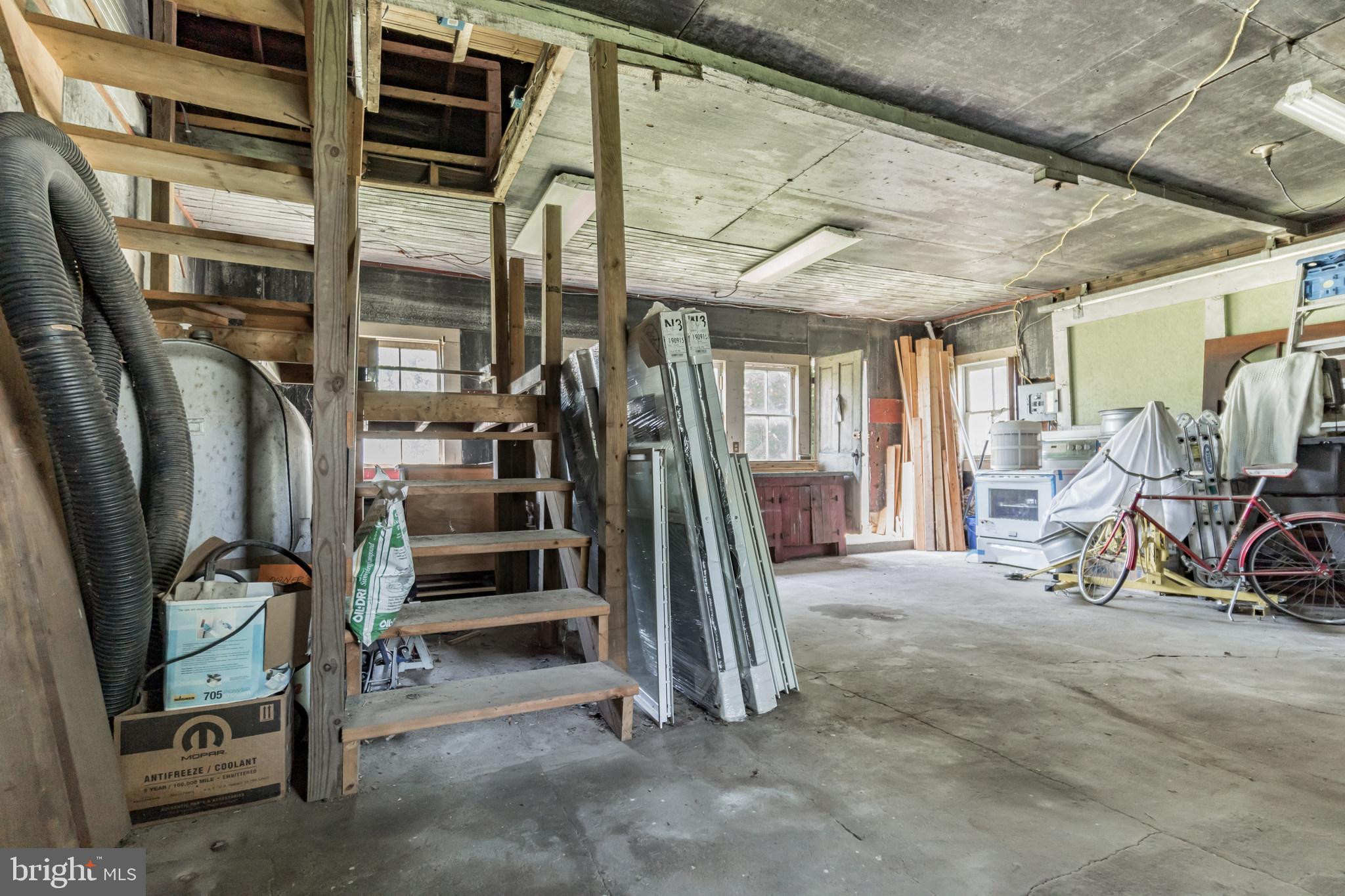 129 Maple Avenue Preston, MD 21655 - Photo 29 of 30 detached garage