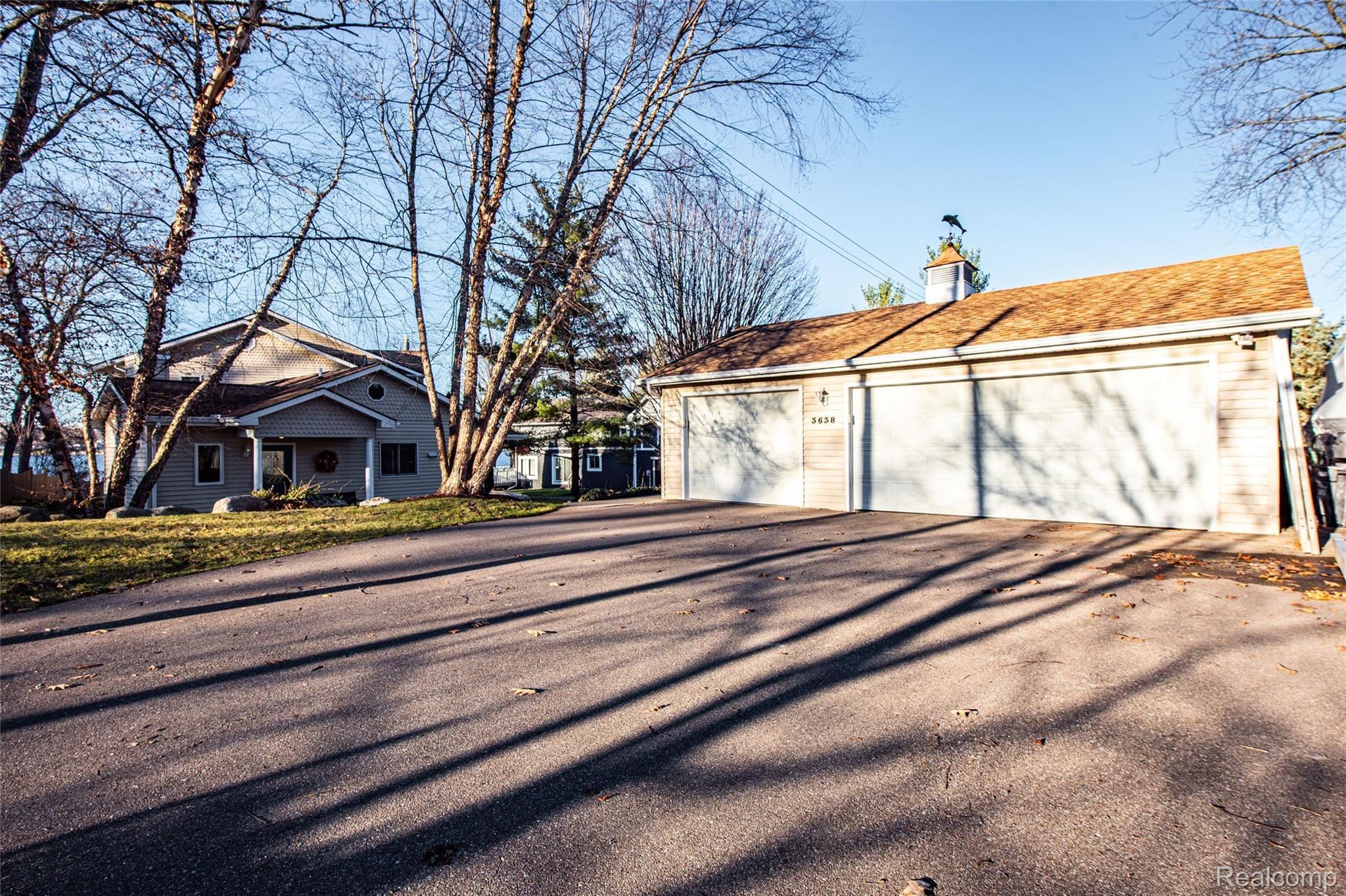 3638 Covert Road Waterford, MI 48328 - Photo 56 of 76 DSC_4589.jpg