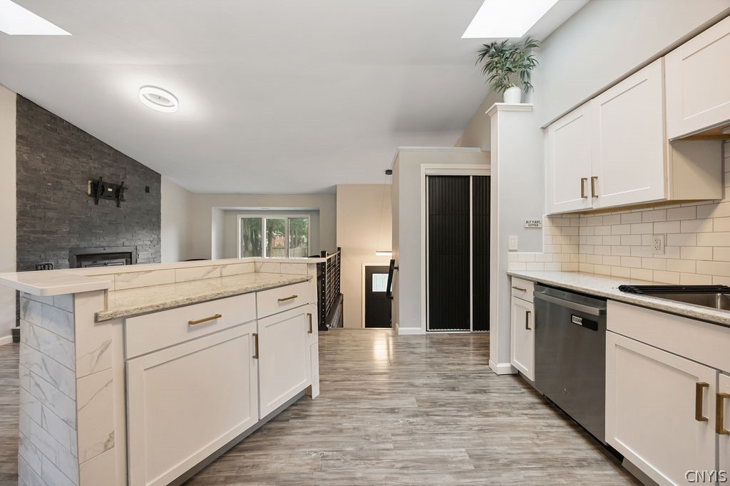 8103 Princess Path Clay, NY 13090 - Photo 6 of 29