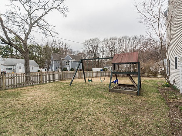 65 Spiers Road Newton, MA 02459 - Photo 5 of 26