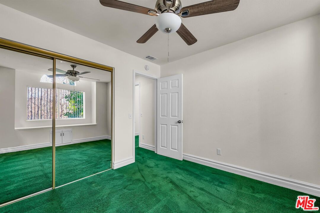 455 Kennerick Lane Simi Valley, CA 93065 - Photo 19 of 32