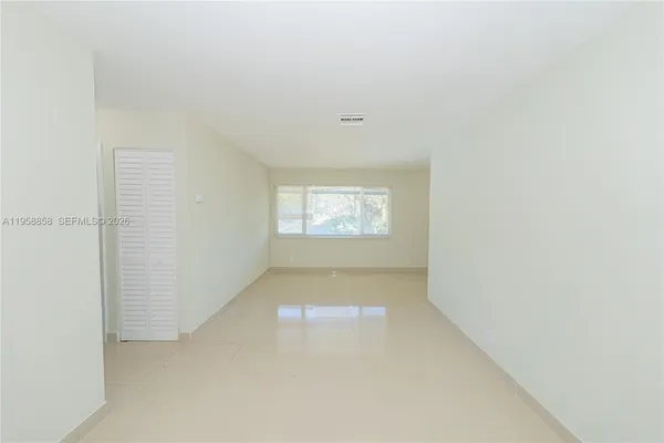 $1,800 | Kelsey City, Lake Park, FL 33403