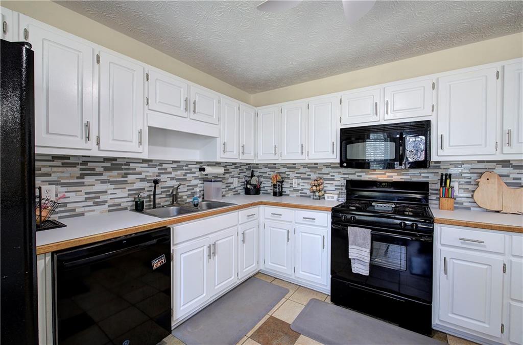 59 Poole Bridge Court Hiram, GA 30141 - Photo 12 of 35