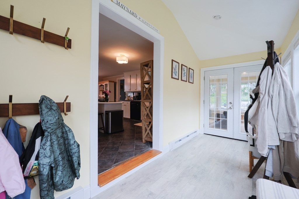 43 Thompson Street Maynard, MA 01754 - Photo 14 of 35