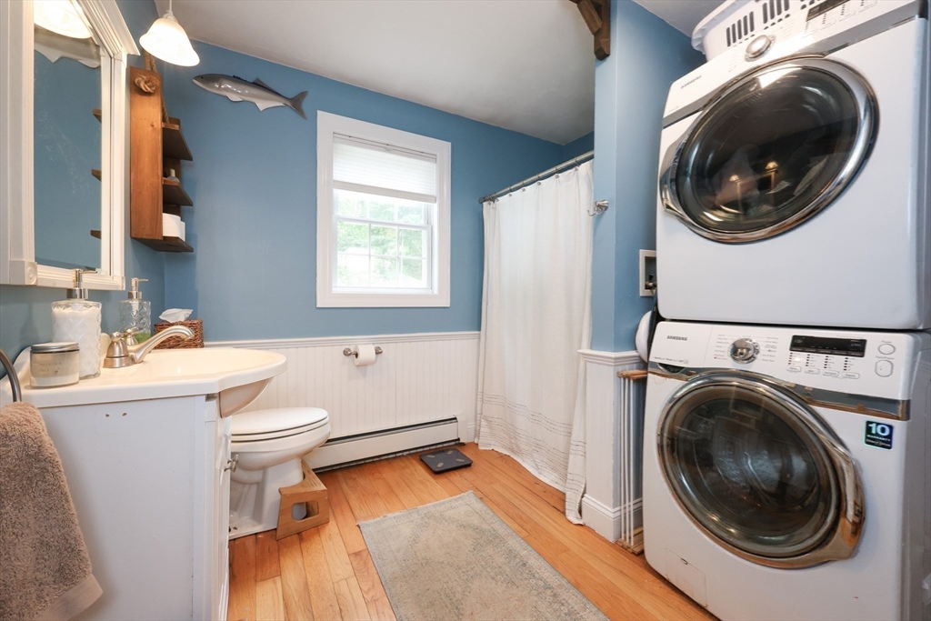 43 Thompson Street Maynard, MA 01754 - Photo 15 of 35