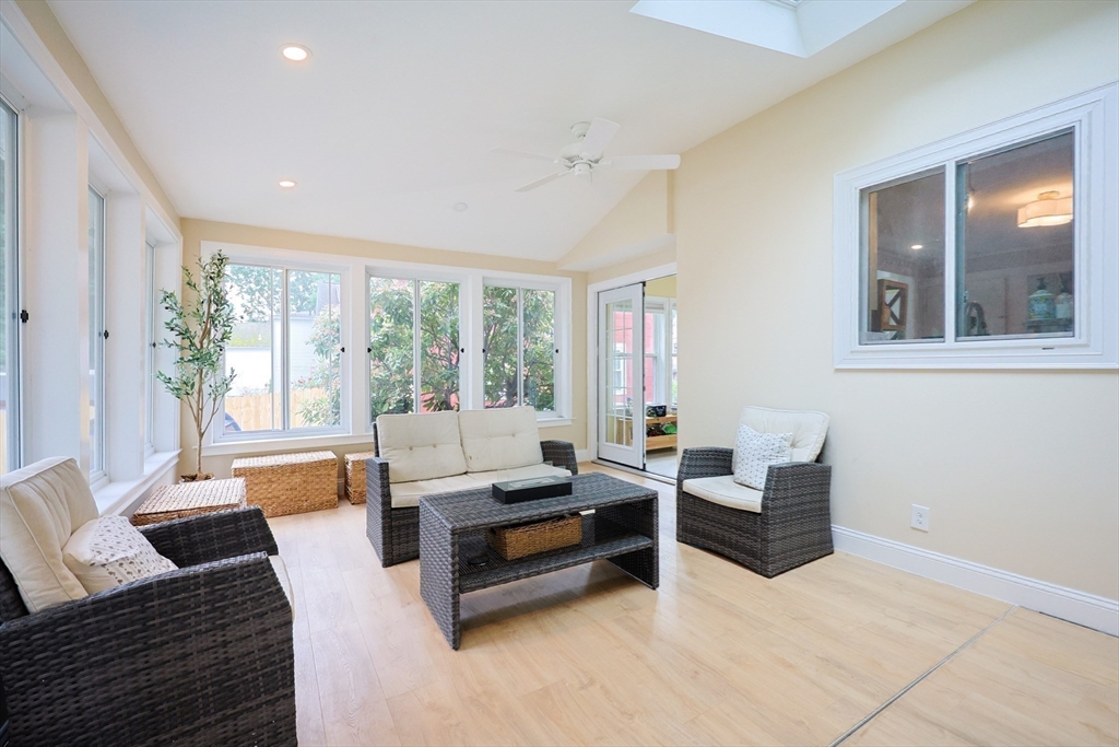 43 Thompson Street Maynard, MA 01754 - Photo 18 of 35