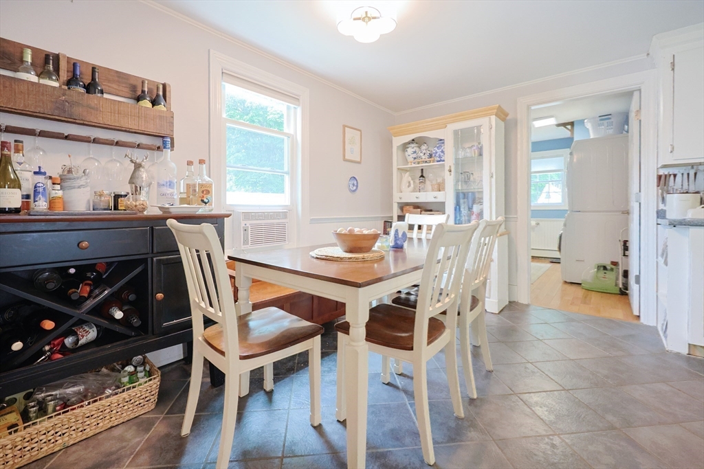 43 Thompson Street Maynard, MA 01754 - Photo 8 of 35