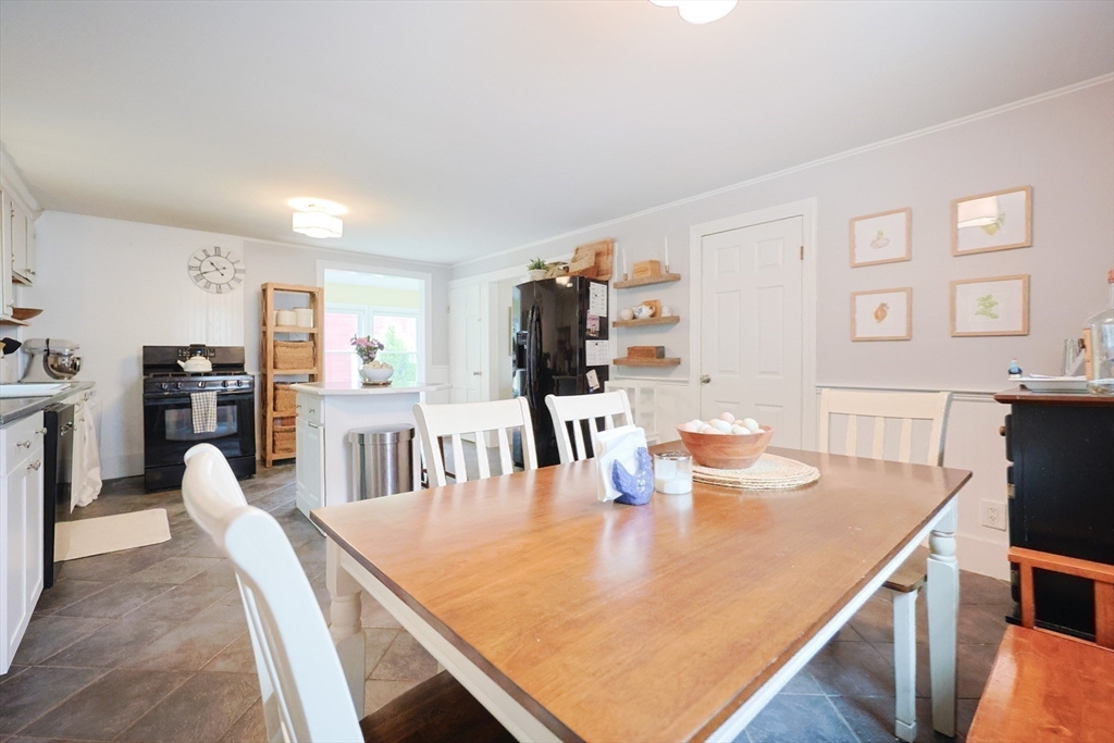 43 Thompson Street Maynard, MA 01754 - Photo 9 of 35