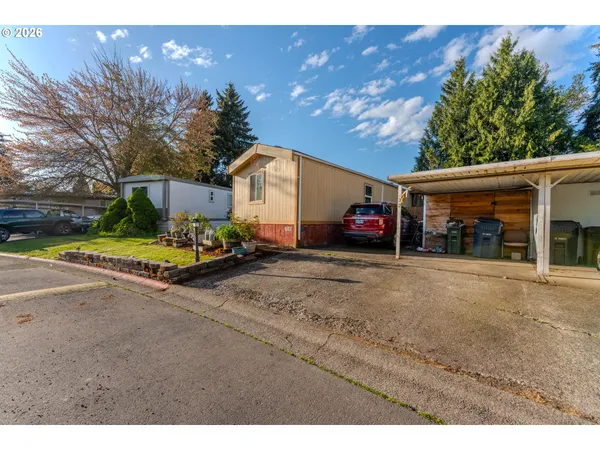 $72,000 | 4900 Royal Avenue, Unit 32, Eugene, OR 97402