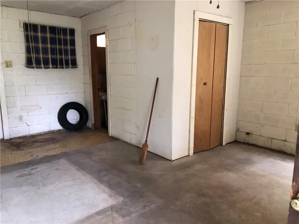 $69,000 | 526 Dolores Street, Taft, TX 78390