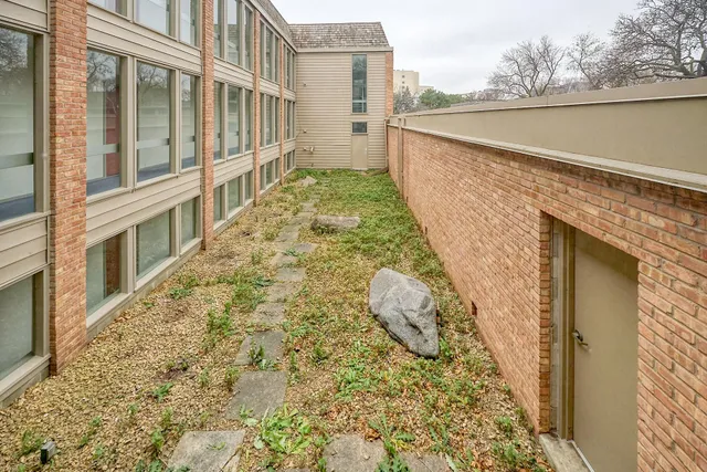 $143,000 | 6423 Colony Way, Unit 2G, Edina, MN 55435