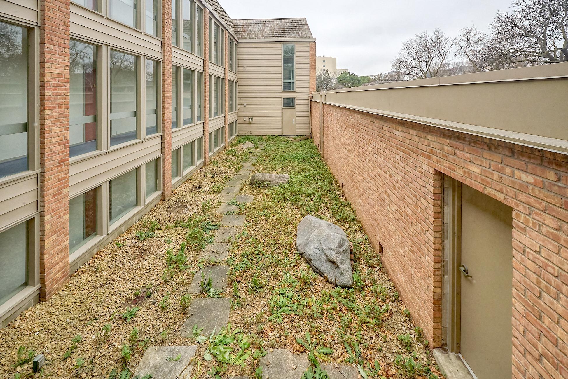6423 Colony Way, Unit 2G Edina, MN 55435 - Photo 16 of 20