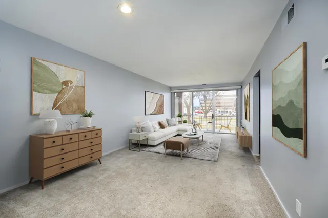 $143,000 | 6423 Colony Way, Unit 2G, Edina, MN 55435