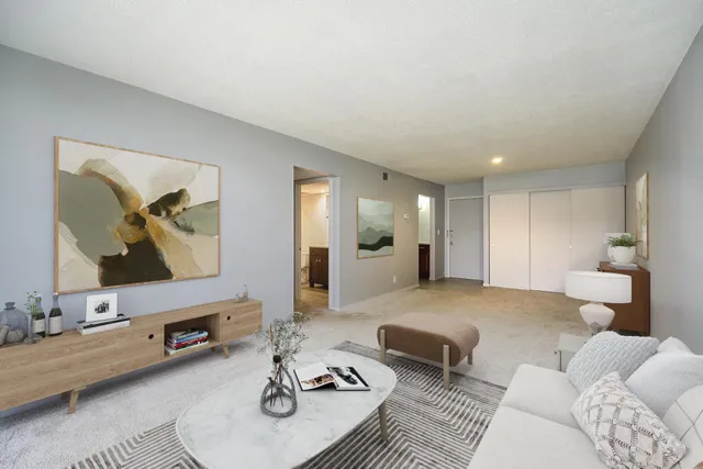 $143,000 | 6423 Colony Way, Unit 2G, Edina, MN 55435