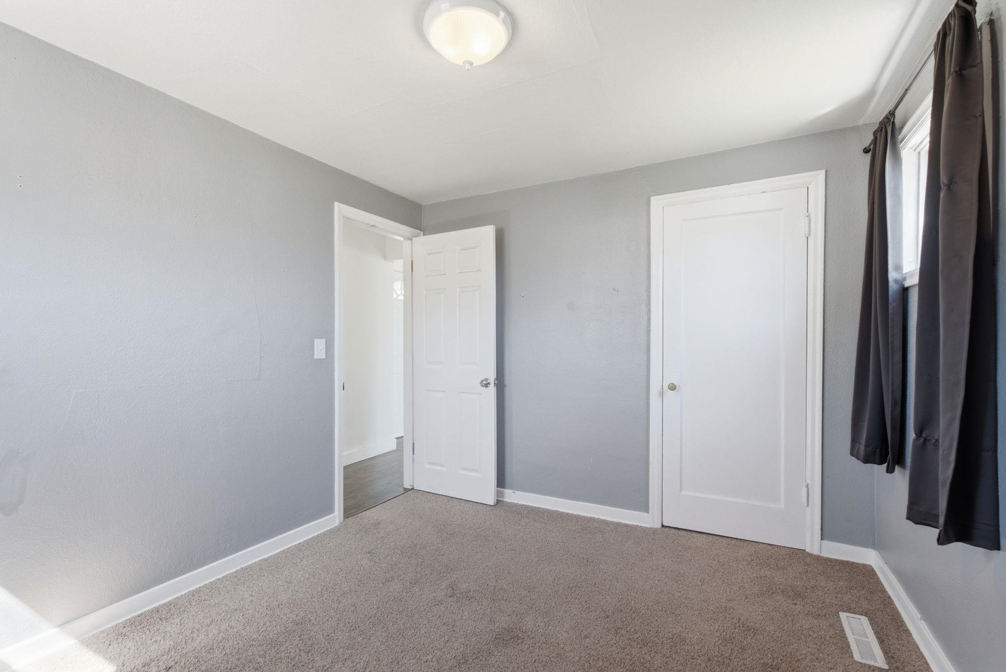 2803 West Rowan Avenue Spokane, WA 99205 - Photo 11 of 24