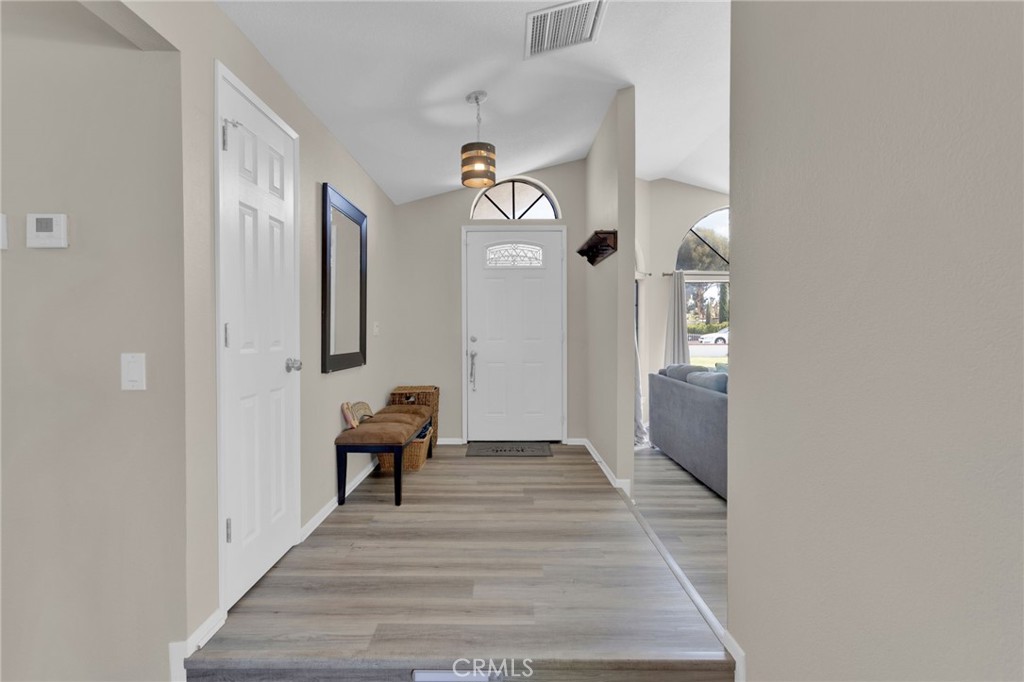 13028 Quapaw Road Apple Valley, CA 92308 - Photo 6 of 52