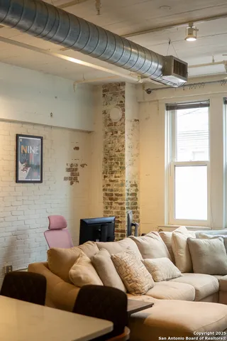 $249,000 | 1401 South Flores Street, Unit 109, San Antonio, TX 78204