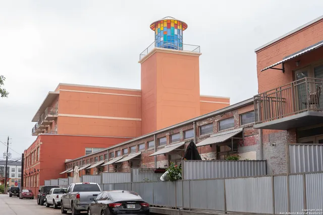 $249,000 | 1401 South Flores Street, Unit 109, San Antonio, TX 78204