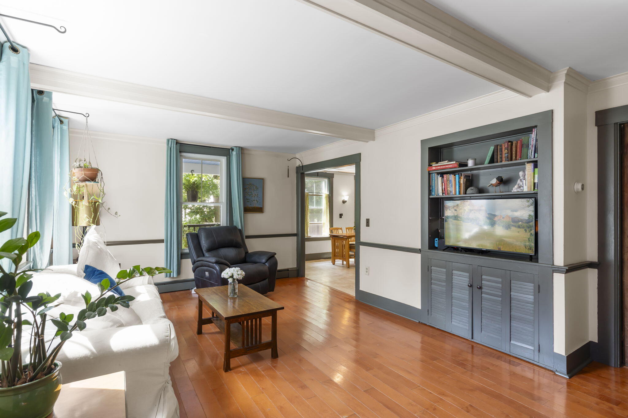 6 George Street Berwick, ME 03901 - Photo 11 of 42 Living Room