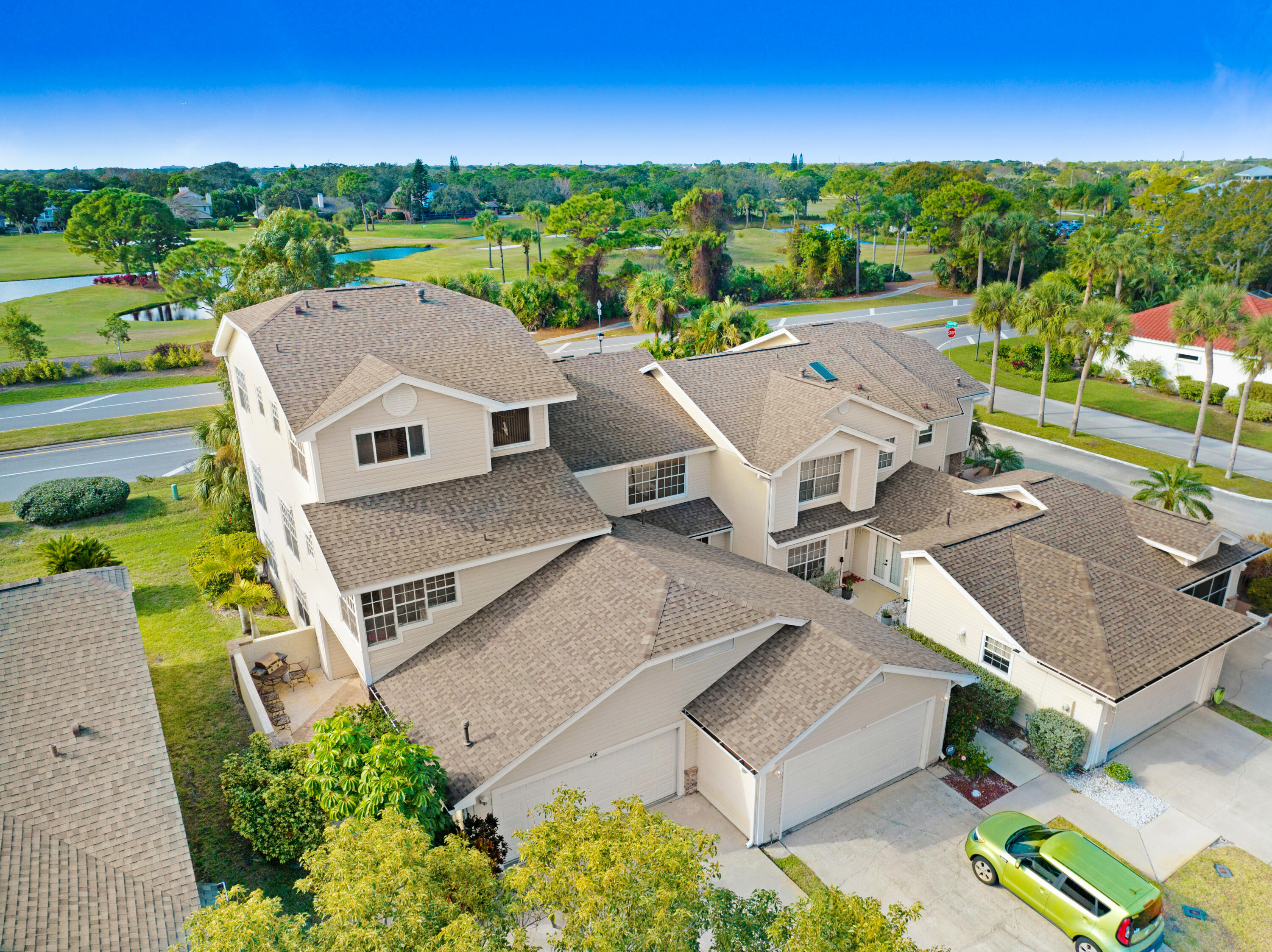 456 Prestwick Court Melbourne, FL 32940 - Photo 2 of 74 DJI_0148