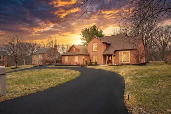 $769,900 | 64 Fox Pointe Place, Pittsburgh, PA 15238