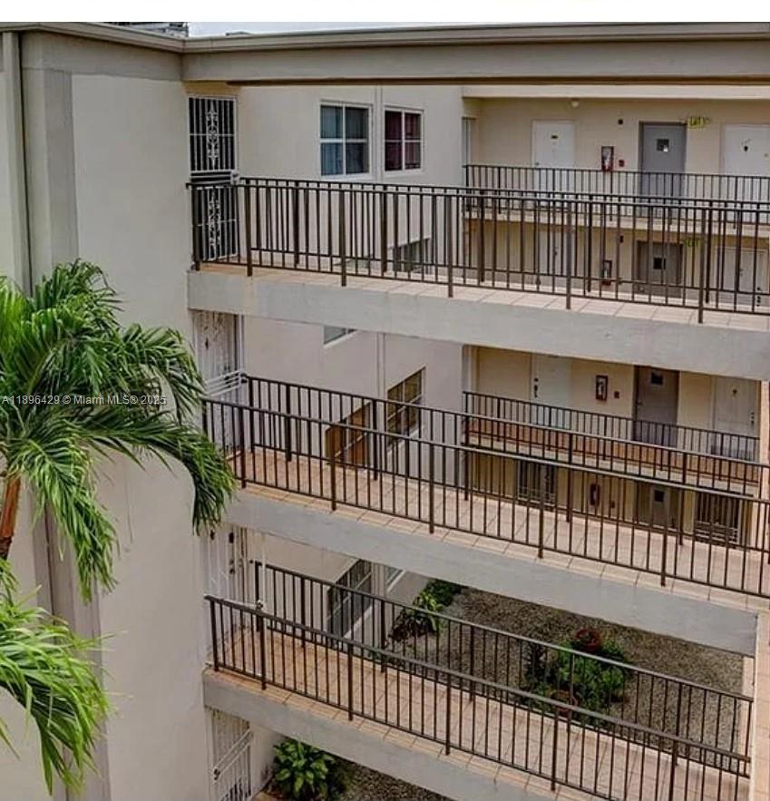 5501 Northwest 7th Street, Unit E408 Miami, FL 33126 - Photo 9 of 27