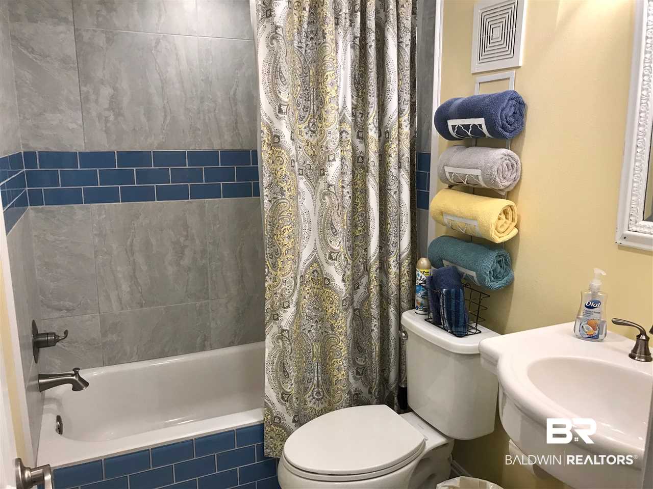 4610 White Avenue, Unit 703 Orange Beach, AL 36561 - Photo 18 of 38