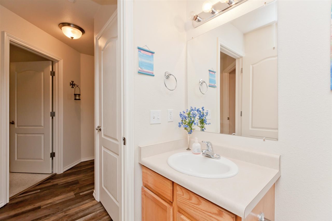 476 1/2 Ridge Lane Grand Junction, CO 81504 - Photo 17 of 41