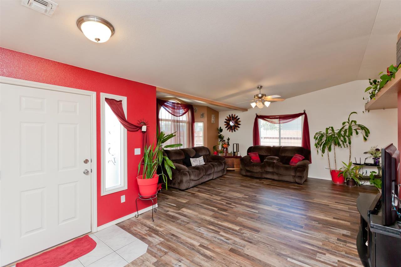 476 1/2 Ridge Lane Grand Junction, CO 81504 - Photo 2 of 41