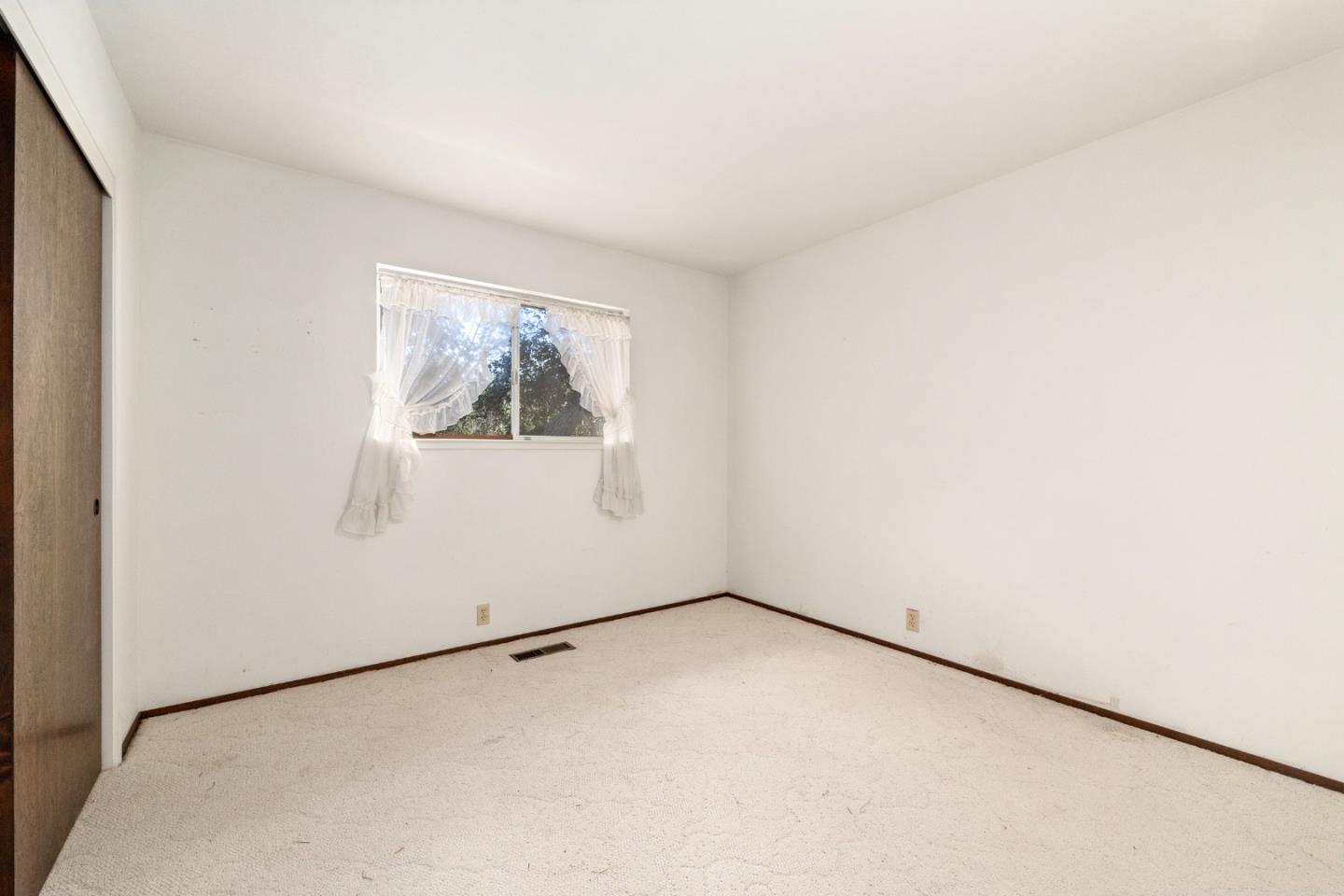 200 Caudill Road Watsonville, CA 95076 - Photo 24 of 34 Gallery Image 24