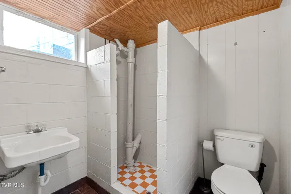 $305,000 | 1400 Brentwood Drive, Greeneville, TN 37743