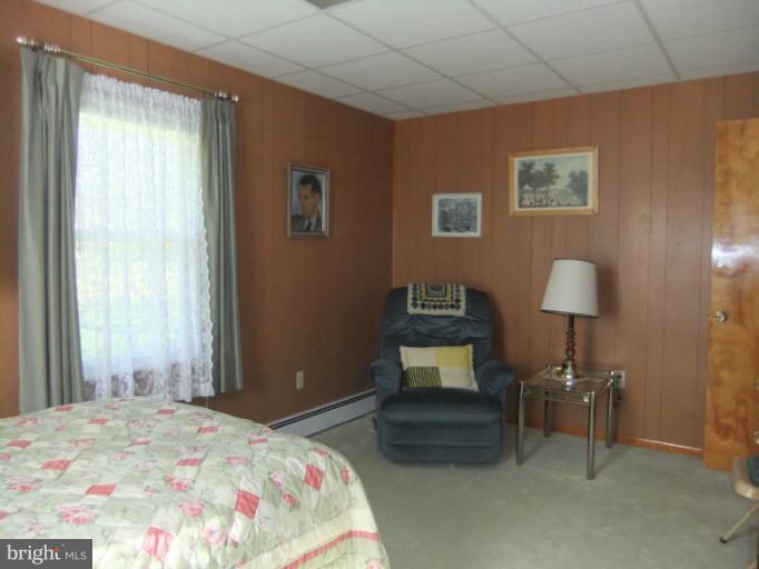 12268 Pleasant Valley Road Smithsburg, MD 21783 - Photo 11 of 30 Bedroom (Master)