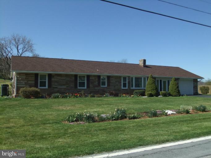 12268 Pleasant Valley Road Smithsburg, MD 21783 - Photo 30 of 30 Exterior (Front)